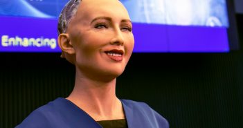 Sophia the Robot: Pretending to give a robot citizenship to Saudi Arabia